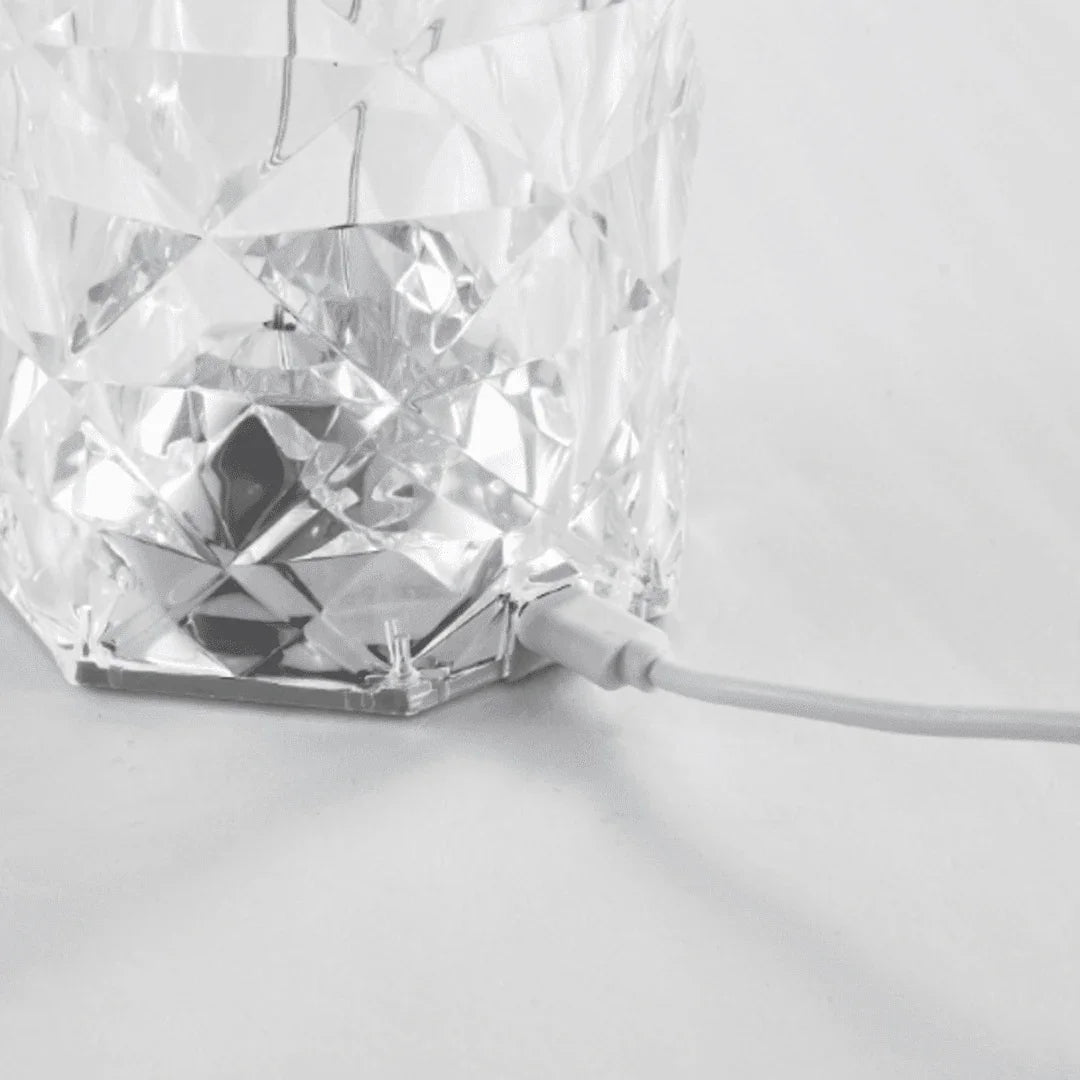 Luminária Cristal de Mesa LED com Controle Remoto
