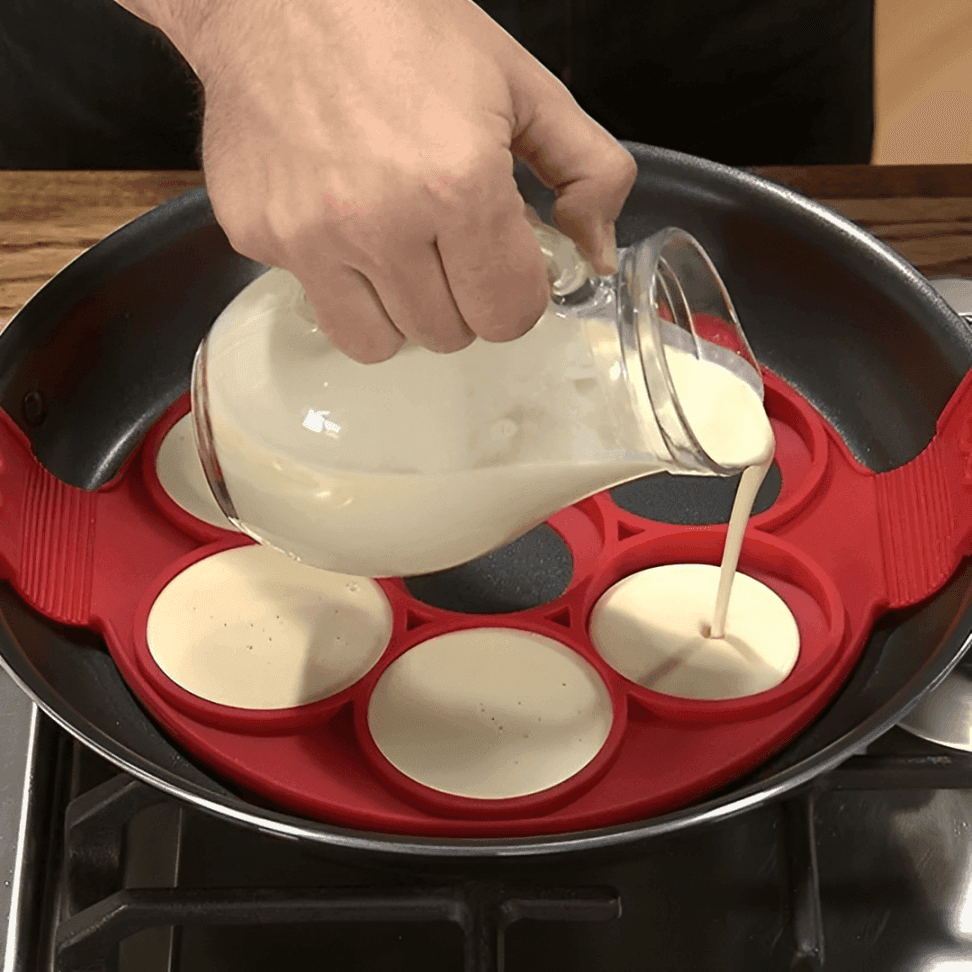 Forma para Panquecas em Silicone Antiaderente - Compre 2 Leve 3